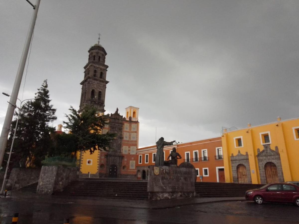 Hostal Azul Puebla Barrio El Alto Esterno foto